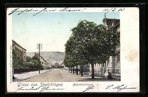 Goldfenster-AK Spaichingen, Partie in der Bahnhofstrasse, Häuser mit leuchtenden Fenstern