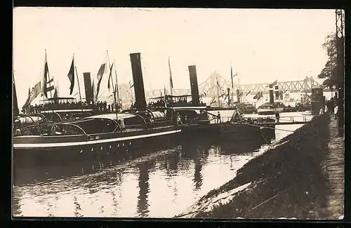 Foto-AK Duisburg, Deutscher Marinetag 1926, Während der Flottenparade