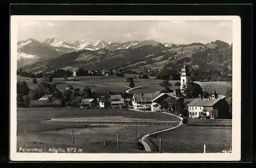 AK Petersthal i. Allgäu, Gesamtansicht aus der Vogelschau