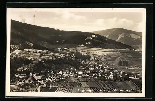 AK Gleisweiler /Pfalz, Totalansicht vom Flugzeug aus