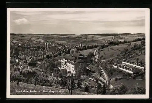 AK Bad Mergentheim, Totalansicht mit Blick auf das Sanatorium Taubertal