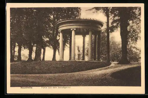 AK Neustrelitz, Partie aus Schlossgarten