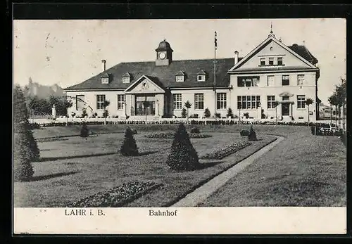 AK Lahr i. B., Bahnhof im Sonnenlicht