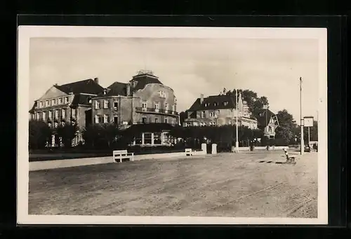 AK Travemünde, Strassenpartie im Ostseebad