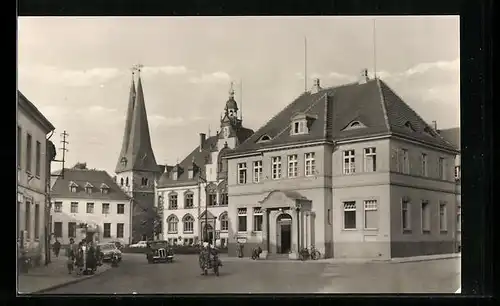 AK Egeln /Kr. Strassfurt, Rathaus u. Landambulatorium am Markt