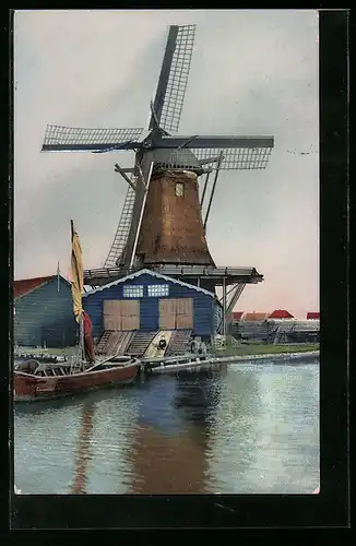 Künstler-AK Photochromie Nr. 1956: Uferpartie mit Mühle und Segelboot