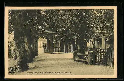 AK Bad Lauchstädt, Promenade mit Wandelhalle