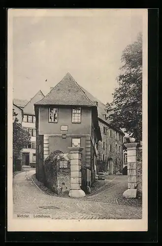 AK Wetzlar a. d. Lahn, am Tor vor dem Lottehaus