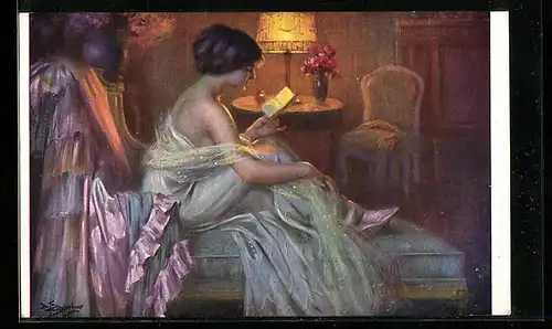 Künstler-AK Delphin Enjolras: Dame in leichtem Nachthemd liest einen Brief auf dem Sofa