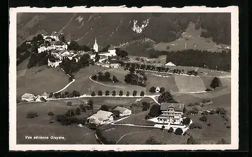 AK Gruyere, Vue Aerienne, L`Eglise