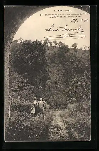 AK Saint-Martin-du-Vivier, sous la Voute du Chemin de Fer