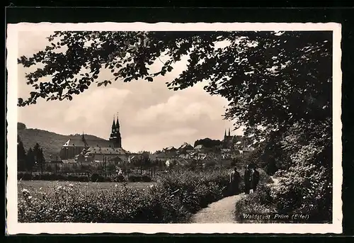 AK Prüm /Eifel, Ortsansicht mit Wanderweg