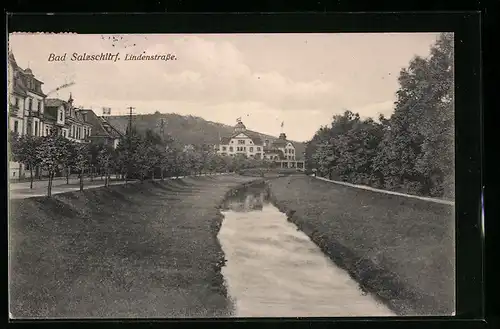 AK Bad Salzschlirf, Lindenstrasse mit Graben