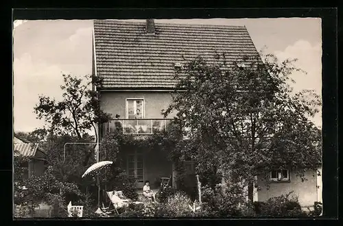 AK Wehrden /Weser, Pension Minne Benstein mit Garten