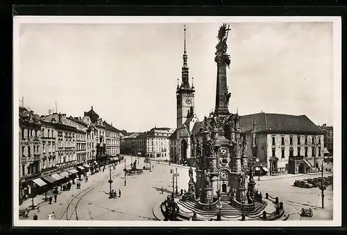 AK Olmütz, Masarykplatz mit der Dreifaltigkeitssäule