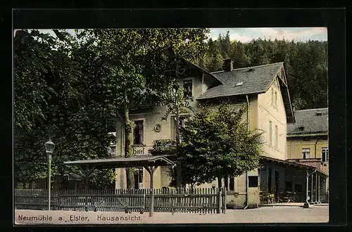 AK Neumühle a. Elster, Hausansicht mit Hotel