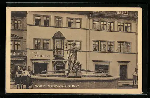 AK Weimar, Neptunbrunnen am Markt, Hof-Apotheke