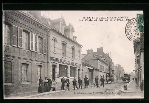 AK Sotteville-Lés-Rouen, La Poste et rue de la Republique
