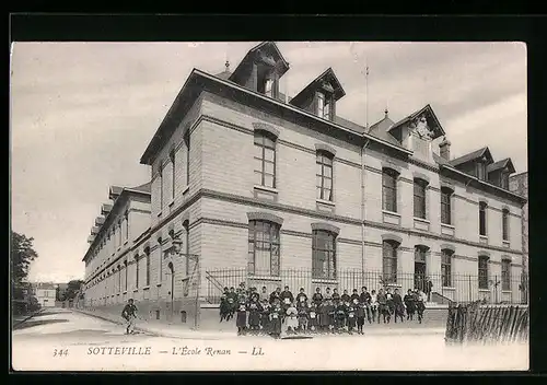 AK Sotteville, L`Ecole Renan