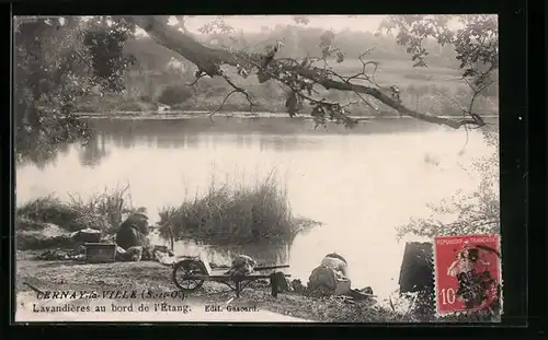 AK Cernay-la-Ville, Lavandières au bord de l`Étang