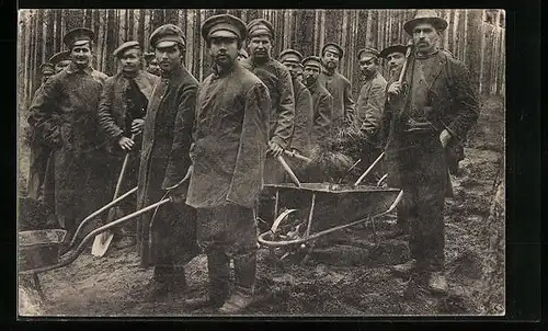AK Zossen-Wünsdorf, Russische Kriegsgefangene im Gefangenenlager