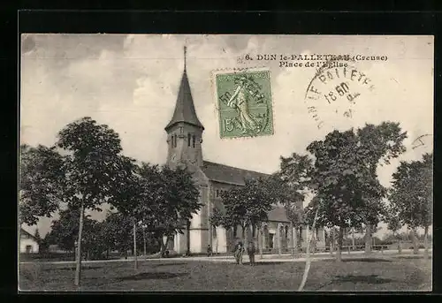 AK Dun-le-Palleteau, Place de l`Eglise