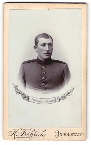 Fotografie H. Fröhlich, Ingolstadt, Uniformierter Soldat im Portrait