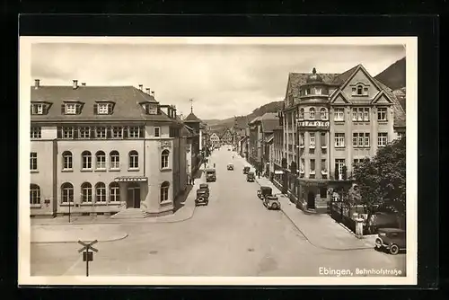 AK Ebingen, Bahnhofstrasse mit Bahnhof-Hotel und Postamt