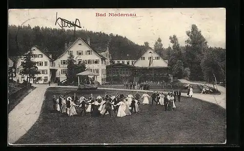 AK Bad Niedernau, Tanzende Menschen auf einem Platz