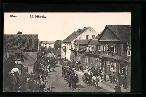 AK Mlawa, Ul. Niborska, Einwohner begrüssen einziehende Soldaten