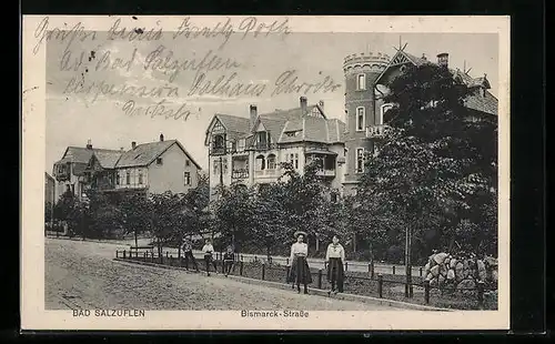 AK Bad Salzuflen, Blick in die Bismarck-Strasse