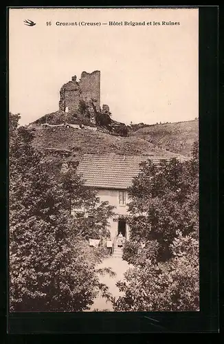 AK Crozant, Hotel Brigand et les Ruines