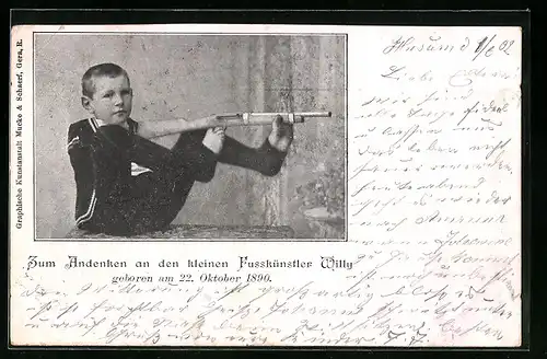 AK Kleiner Fusskünstler Willy mit Gewehr