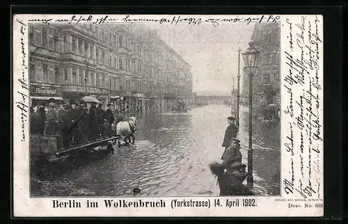 AK Berlin-Kreuzberg, Yorkstrasse mit Fleischerei und Pferdewagen im Wolkenbruch 1902