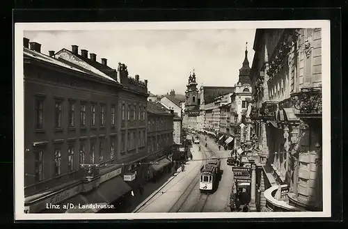 AK Linz a. D., Landstrasse mit Strassenbahn
