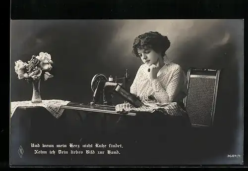 AK Und wenn mein Herz..., Junge Frau an der Nähmaschine