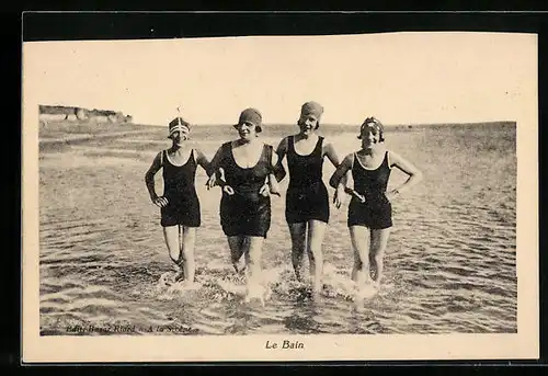 AK Le Bain, Damengruppe in Badeanzügen im Wasser