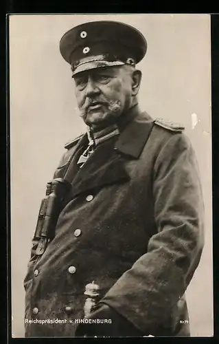 AK Portrait Paul von Hindenburg in Uniform