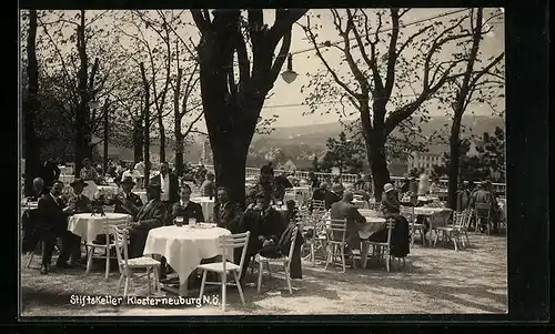 AK Klosterneuburg /N.-Ö., Gasthaus Stiftskeller