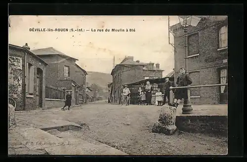 AK Dèville-les-Rouen, La rue du Moulin à Blé