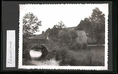 Fotografie unbekannter Fotograf, Ansicht Schmalstede, Gutshaus und Flusspartie