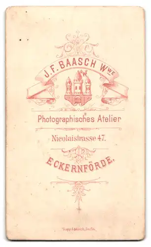 Fotografie J. F. Baasch Wwe., Eckernförde, Bürgerlicher im Anzug mit Schnauzbart