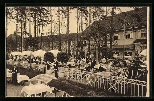 AK Berlin-Grunewald, Hauptrestaurant der Rennbahn Grunewald