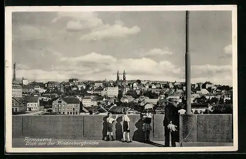 AK Pirmasens, Blick von der Hindenburgbrücke auf den Ort