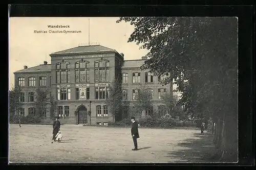 AK Wandsbek, Platz vor dem Matthias Claudius-Gymnasium