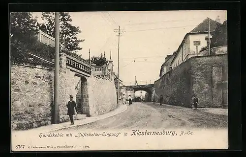 AK Klosterneuburg, Hundskehle mit Stiftskeller-Eingang