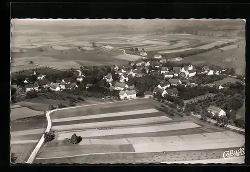 AK Krumbach /Krs. Stockach, Ortsansicht, Fliegeraufnahme