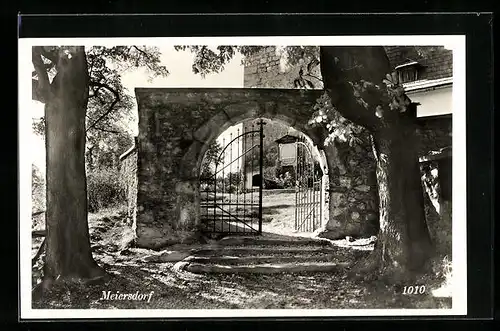 AK Maiersdorf, Blick auf ein kleines Tor