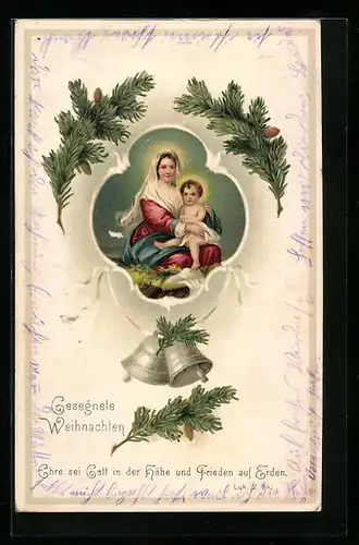 AK Fröhliche Weihnachten, Maria mit Jesuskind umrahmt von Glocken und Tannenzweigen
