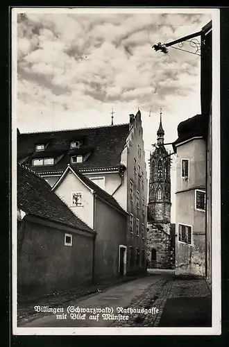 AK Villingen, Rathausgasse mit Blick auf Münster